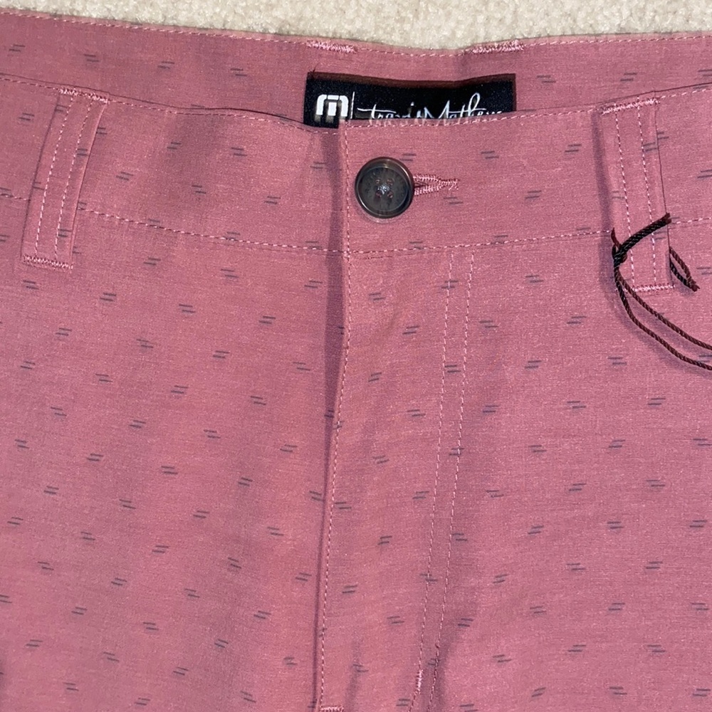 Travis Mathew NWT shorts - Picture 2 of 9